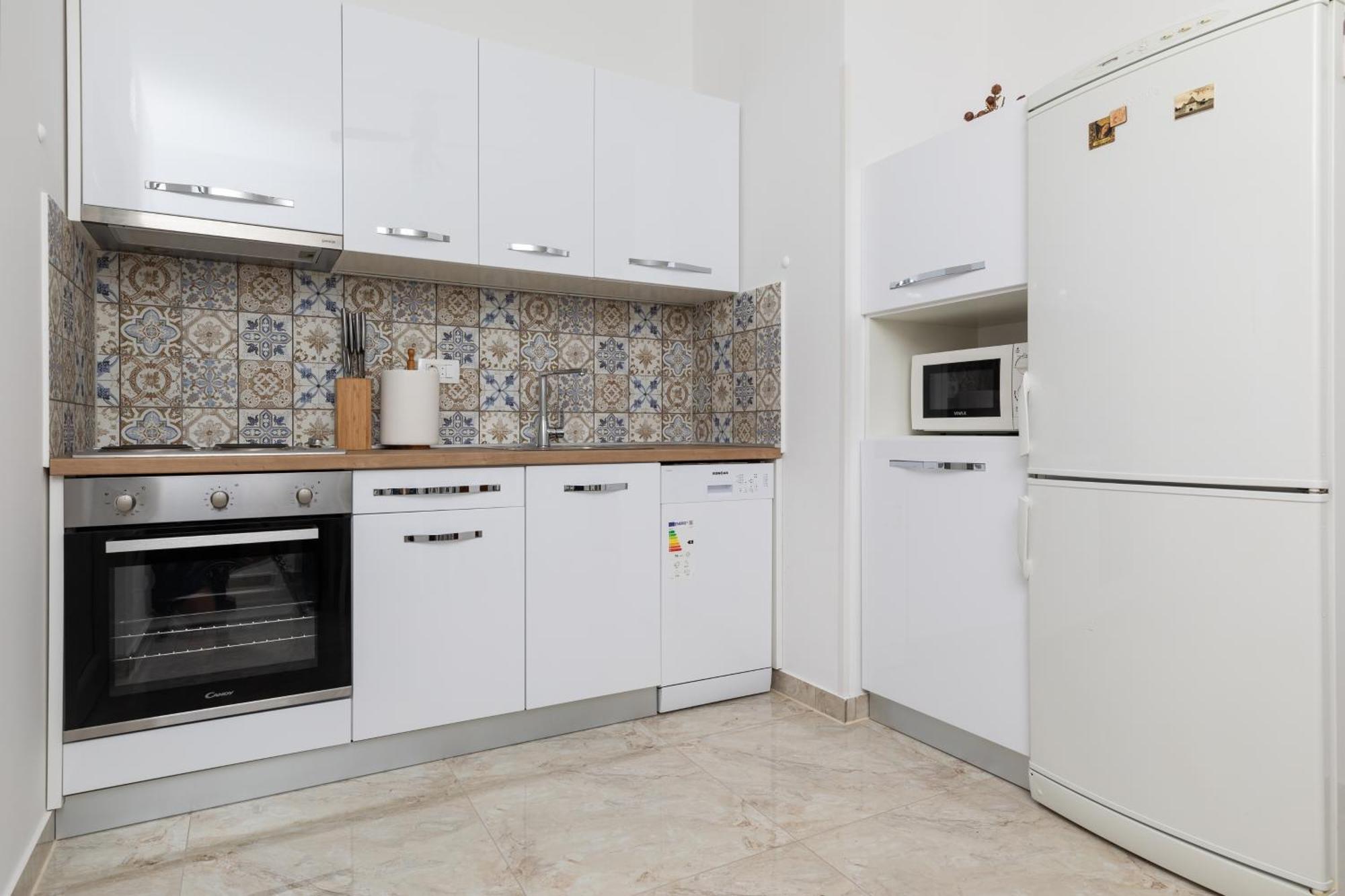 Apartments With A Parking Space Pisak, Omis - 5975 ภายนอก รูปภาพ