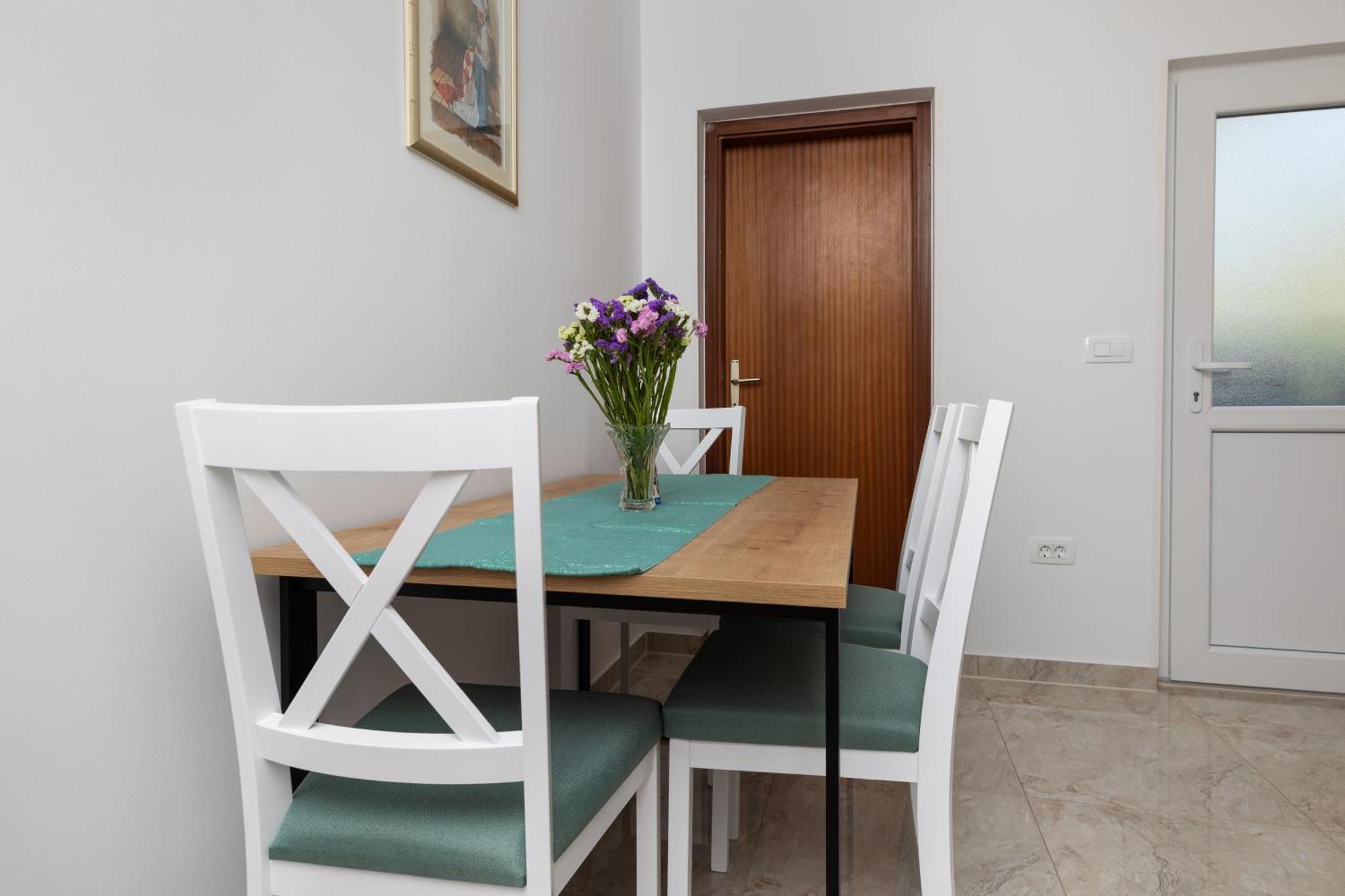Apartments With A Parking Space Pisak, Omis - 5975 ภายนอก รูปภาพ